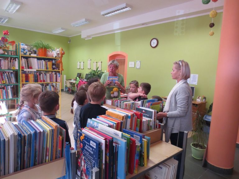 Wycieczka do biblioteki