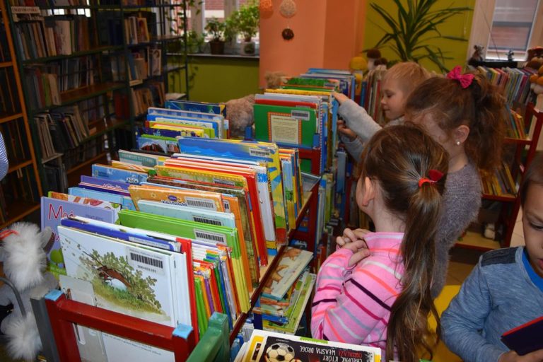 Wycieczka do biblioteki