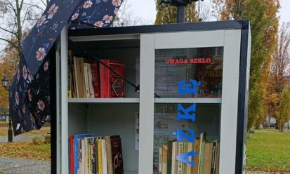 Listopad z książką w parku!