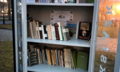 Serdecznie zapraszamy do odwiedzenia szafy bookcrossingowej w Parku Miejskim!