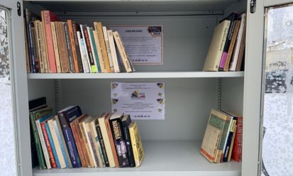 Zimowa lektura w Parku Miejskim